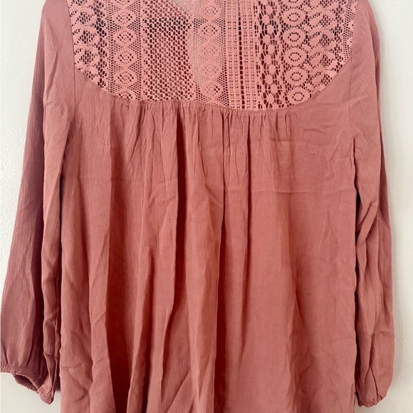 O'Neill Free Spirit Dusty Rose Lace Detail Blouse - Picture 5 of 7